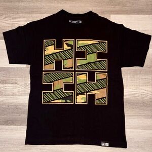 Hawaii’s Finest Men’s Tshirt